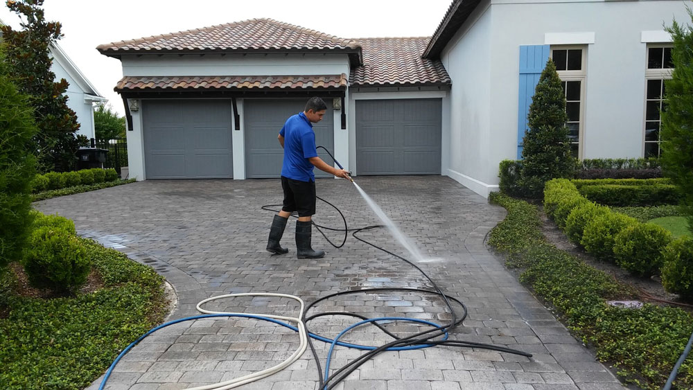 driveway pressure washing